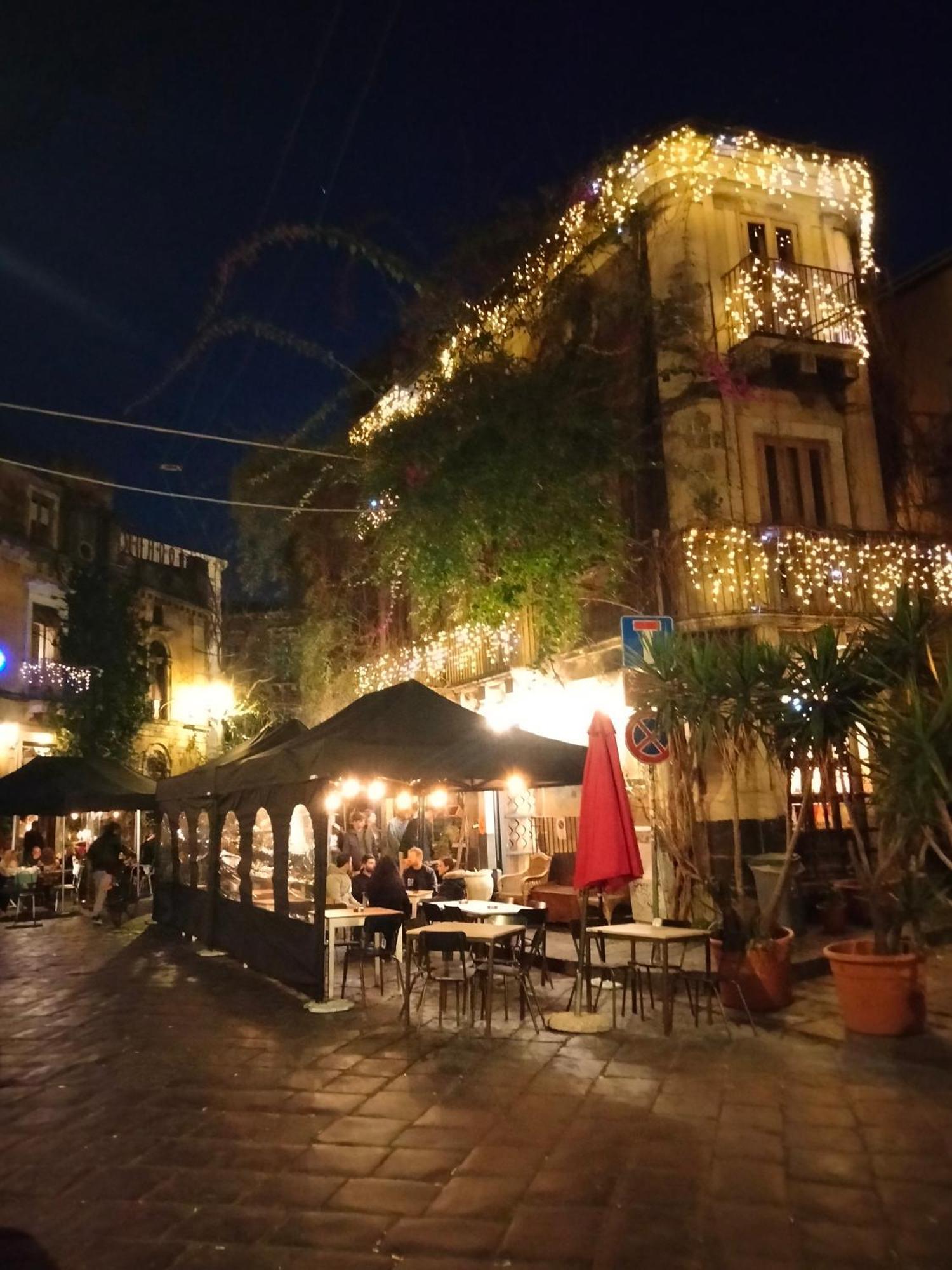 קטאניה Etna Timeo Central Apartment In Baroque Building מראה חיצוני תמונה